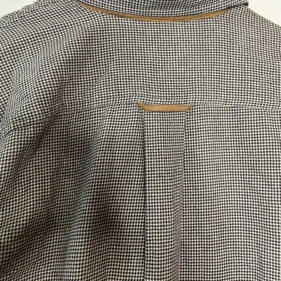 Orvis Button Down Long Sleeve - Picture 9 of 9